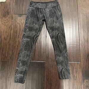 Beyond Yoga Black and White Dot Leggings